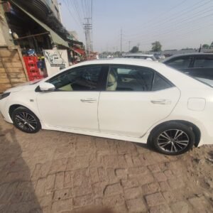 Toyota Altis Grande 2020